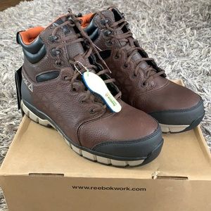 Brand new men work shoes size 9.5